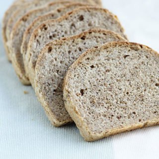 sliced no knead whole wheat sandwich bread