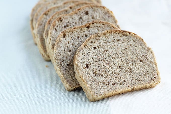 sliced no knead whole wheat sandwich bread