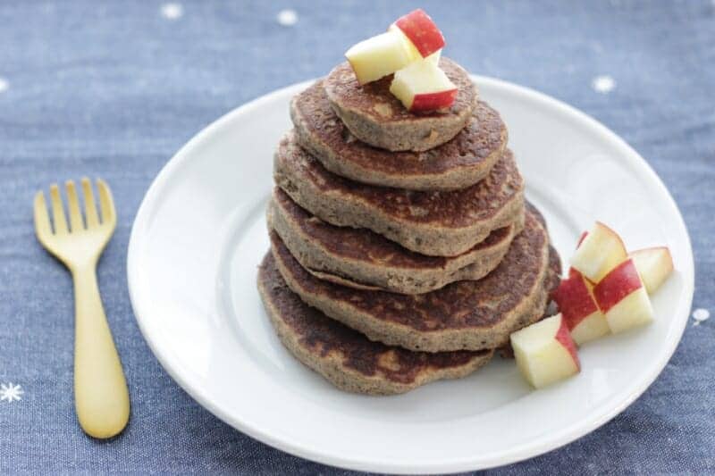 Fluffy Applesauce Pancakes