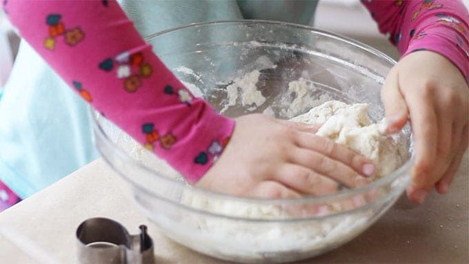 toddler-kneading-dough