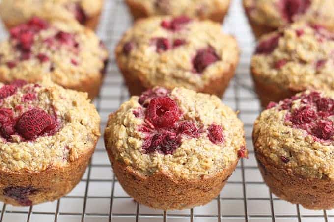 raspberry-banana-muffins