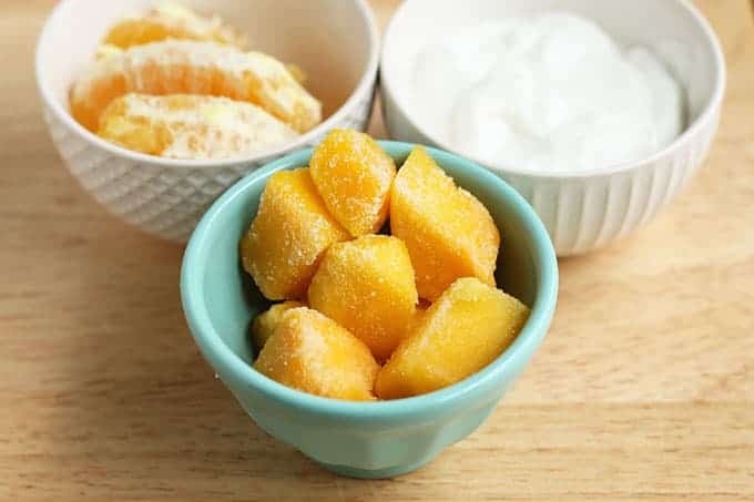 ingredients-in-mango-smoothie-recipe