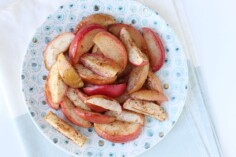 baked apple slices on plate