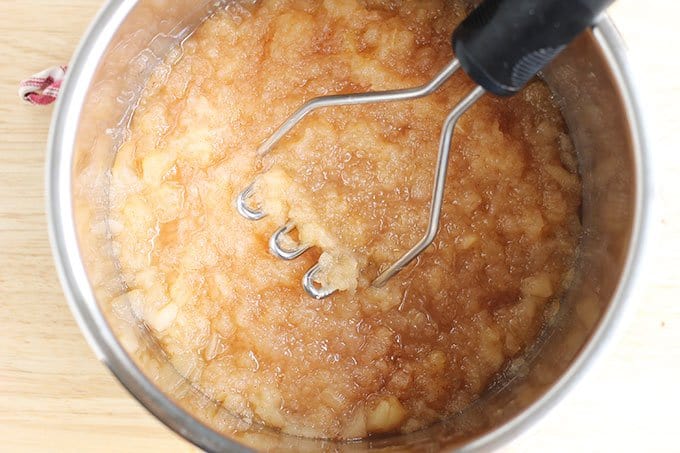 mashing applesauce in instant pot