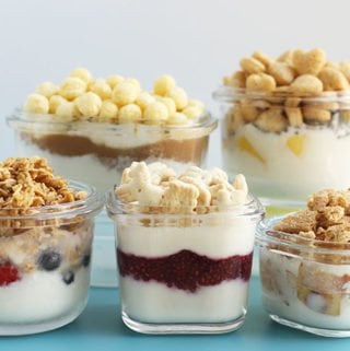 healthy yogurt parfaits in small containers