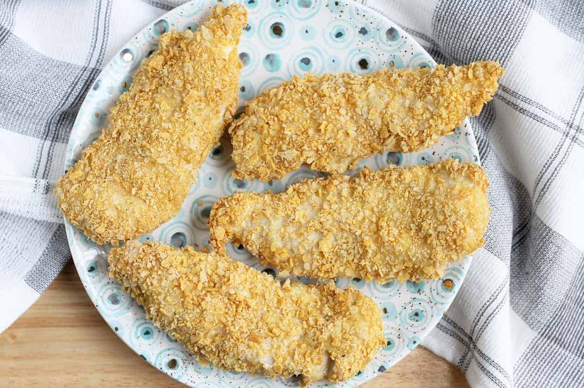 crispy-baked-chicken-tenders-on-plate