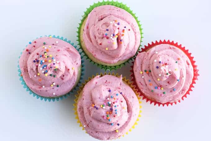 strawberry cupcakes with strawberry frosting