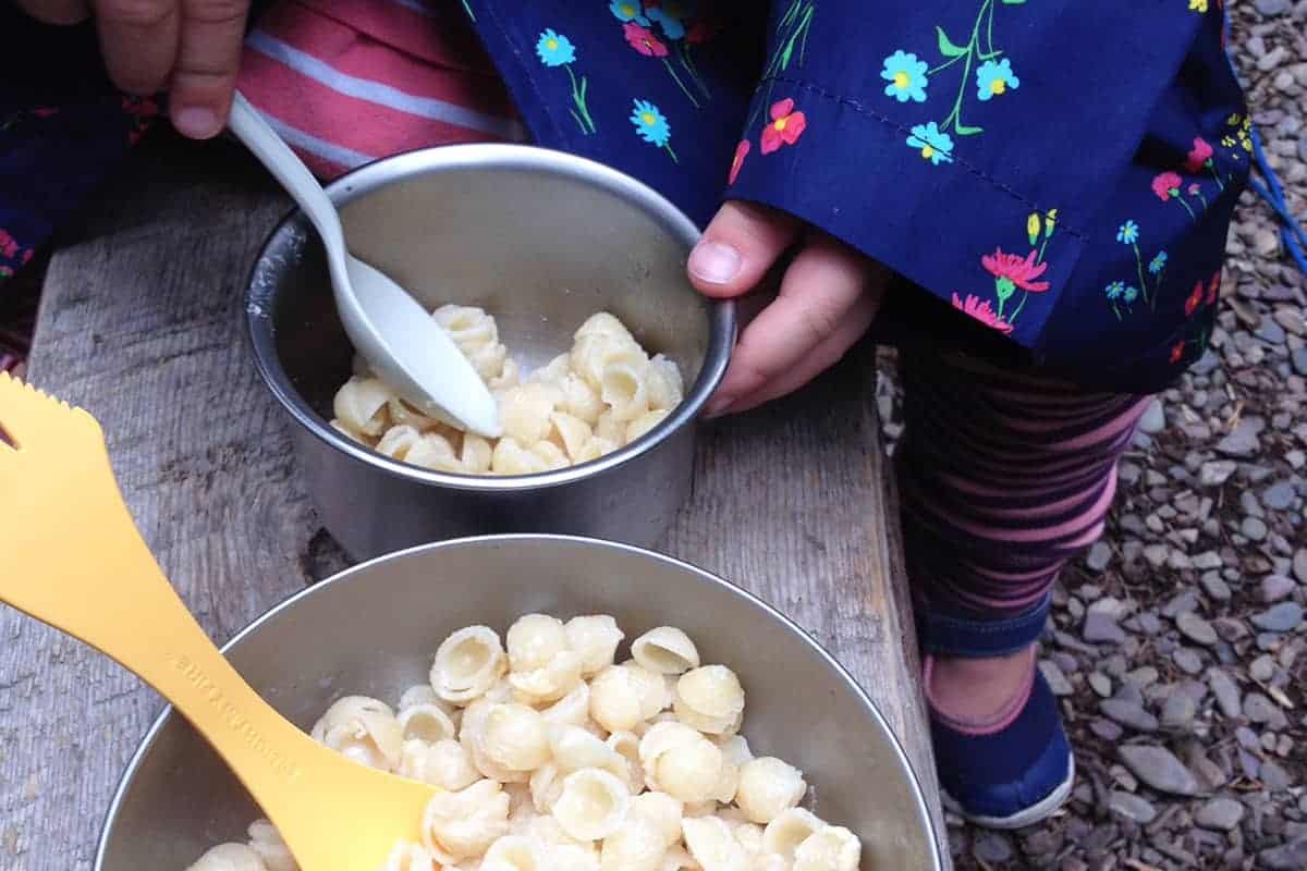 mac-and-cheese-in-stainless-bowls