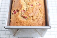 strawberry-banana-bread-in-loaf-pan
