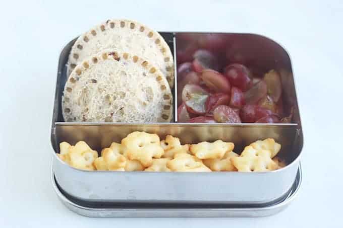 homemade-uncrustable-in-lunchbox