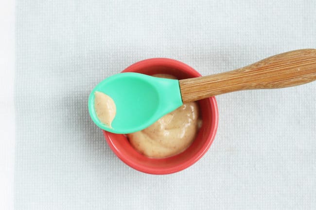 peanut-butter-puree-on-baby-spoon