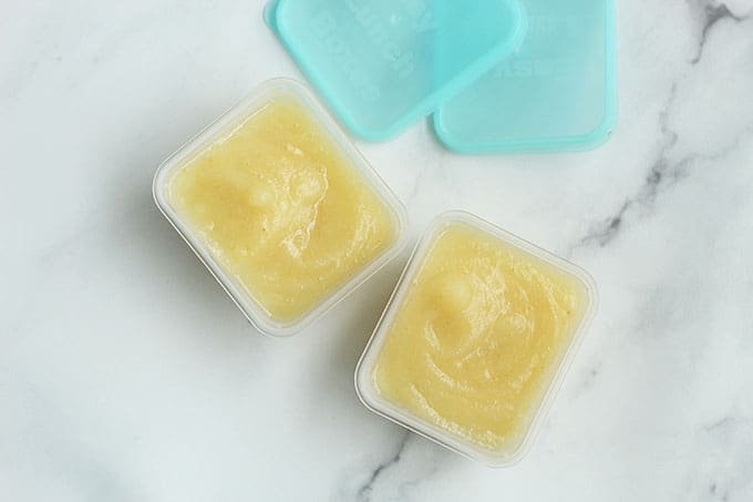 pear-puree-in-baby-food-containers