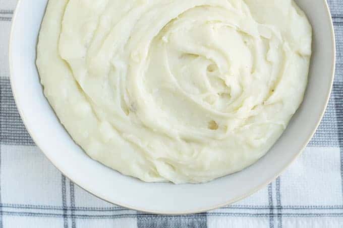 Easy Make Ahead Mashed Potatoes That Reheat Perfectly