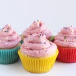 vanilla-cupcakes-with-strawberry-frosting
