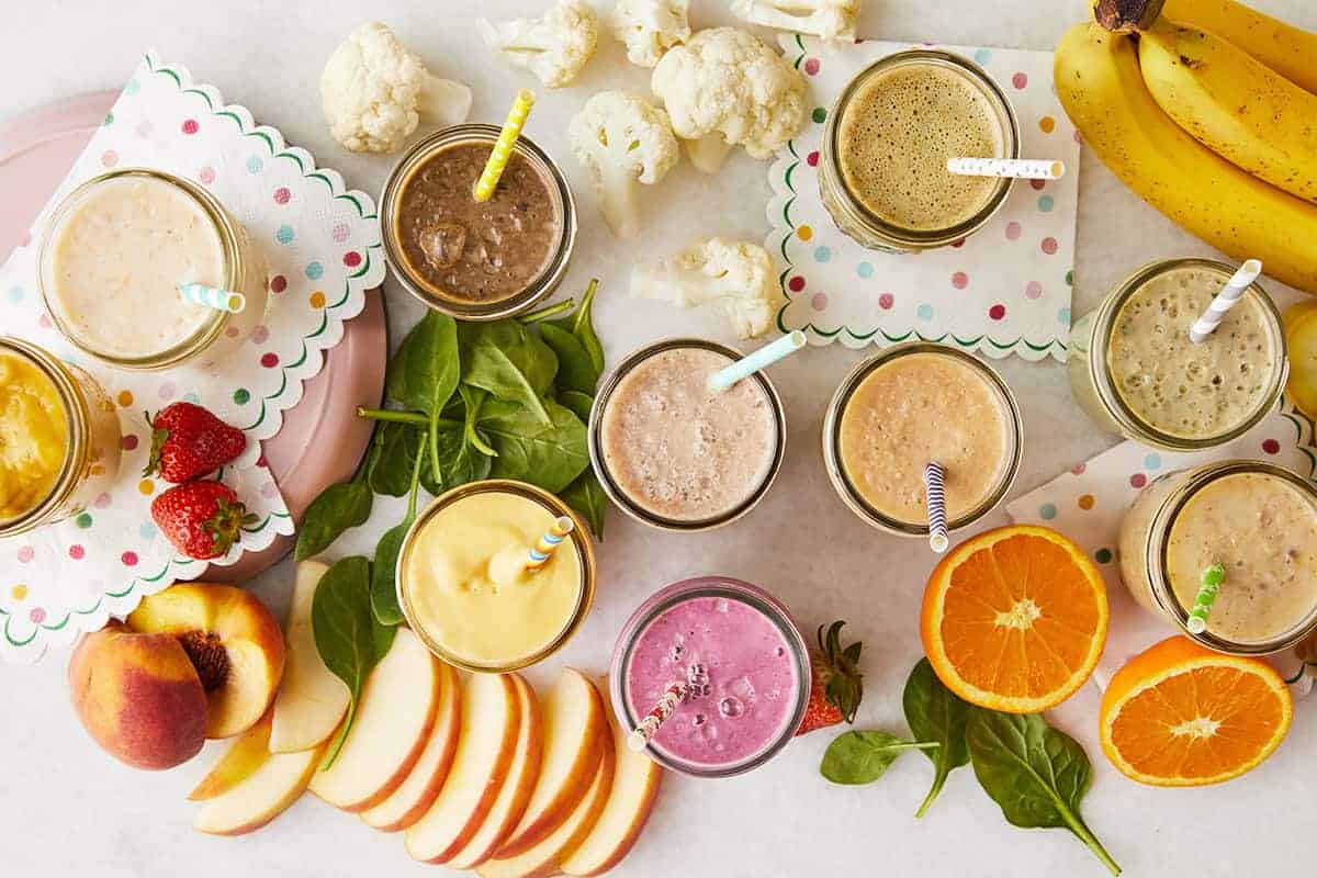toddler-smoothies-on-counter-with-produce