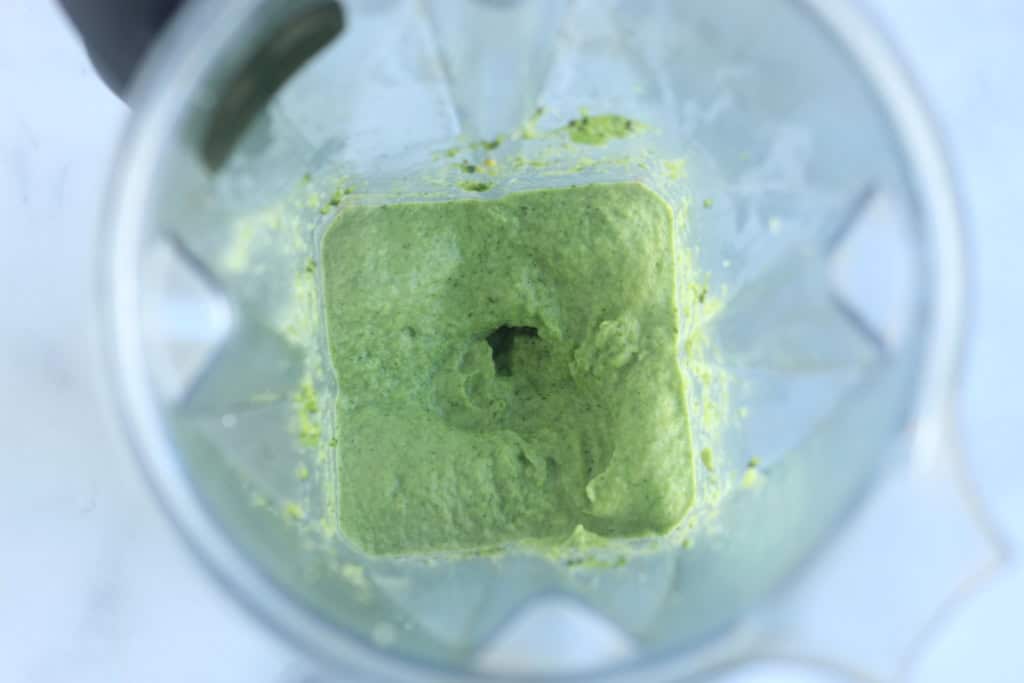 Broccoli puree in blender.