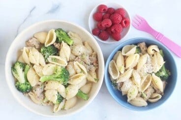 bowls-of-broccoli-sausage-pasta-for-family