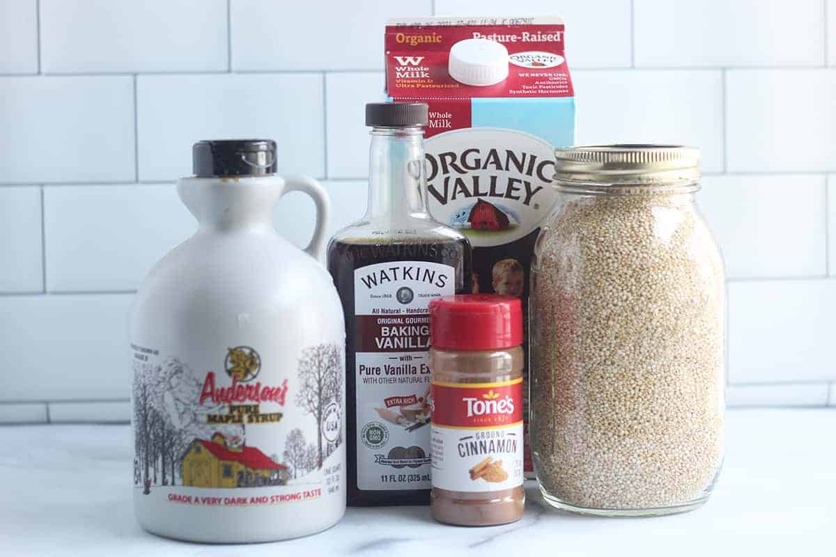 ingredients in quinoa pudding.
