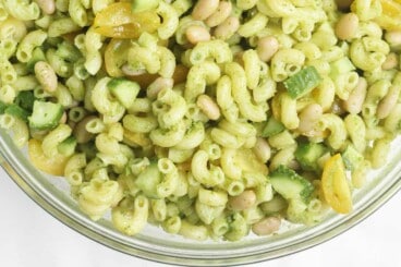 pesto-pasta-salad-in-bowl