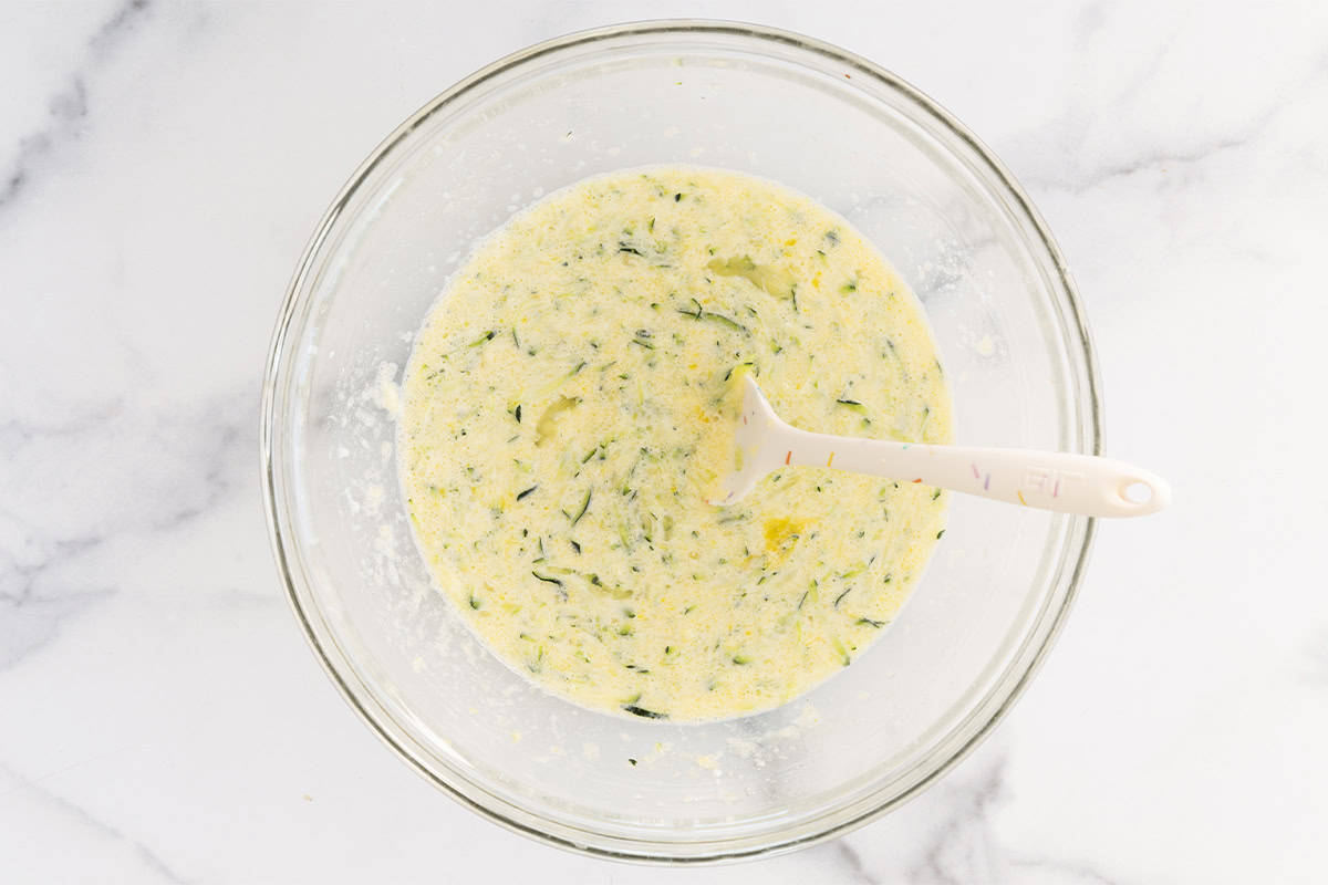 How to make chocolate chip zucchini muffins, step 2.