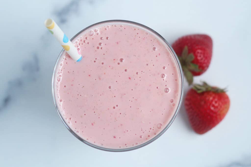 lactation smoothie in cup.