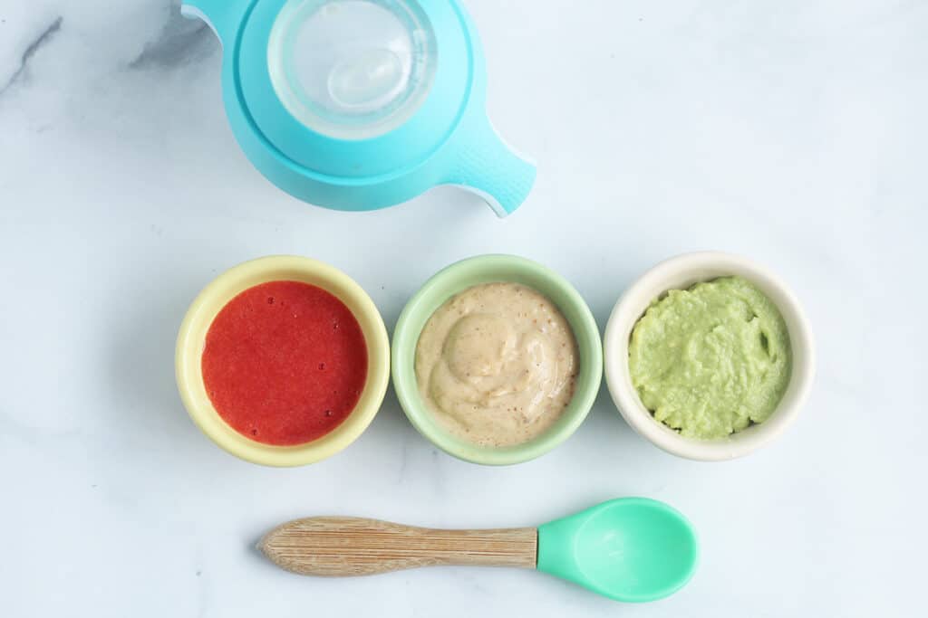 baby food in little bowls