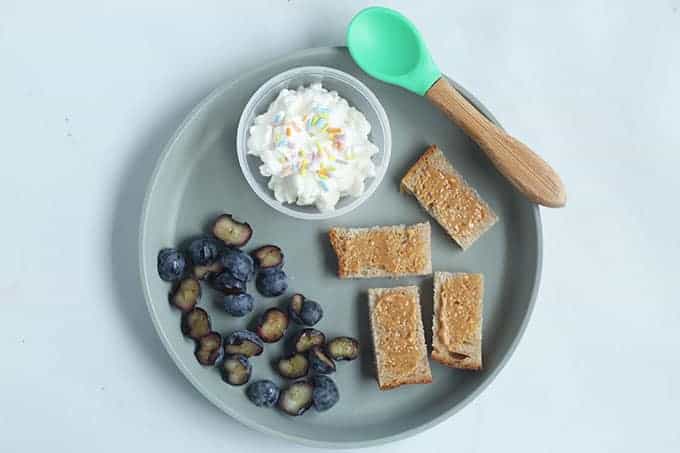 toddler-breakfast-with-peanut-butter-toast