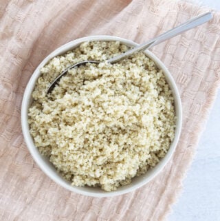 quinoa in white bowl