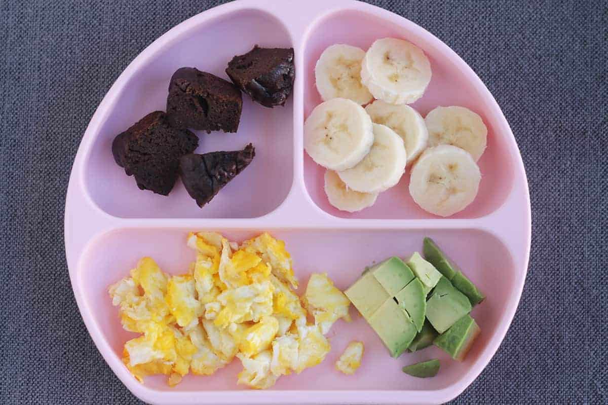 https://www.yummytoddlerfood.com/wp-content/uploads/2022/02/toddler-meal-on-pink-plate.jpg