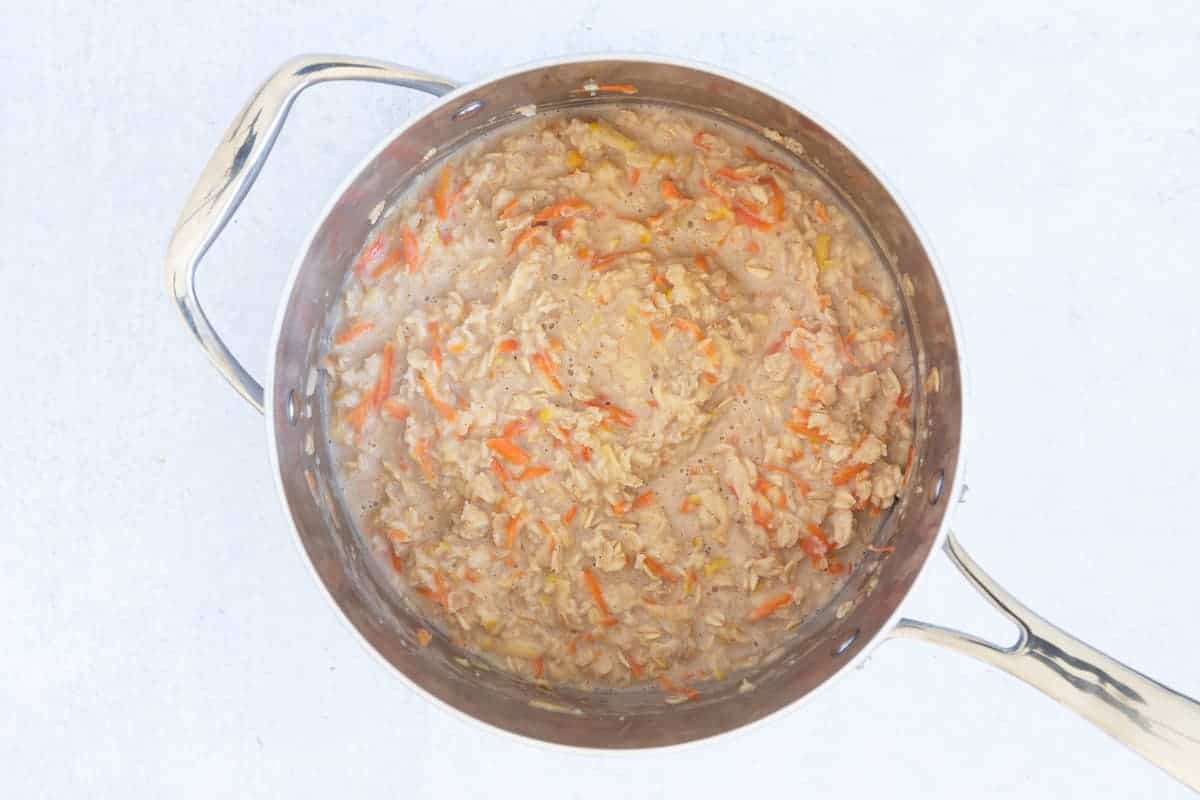 cooking-carrot-cake-oatmeal-step-4
