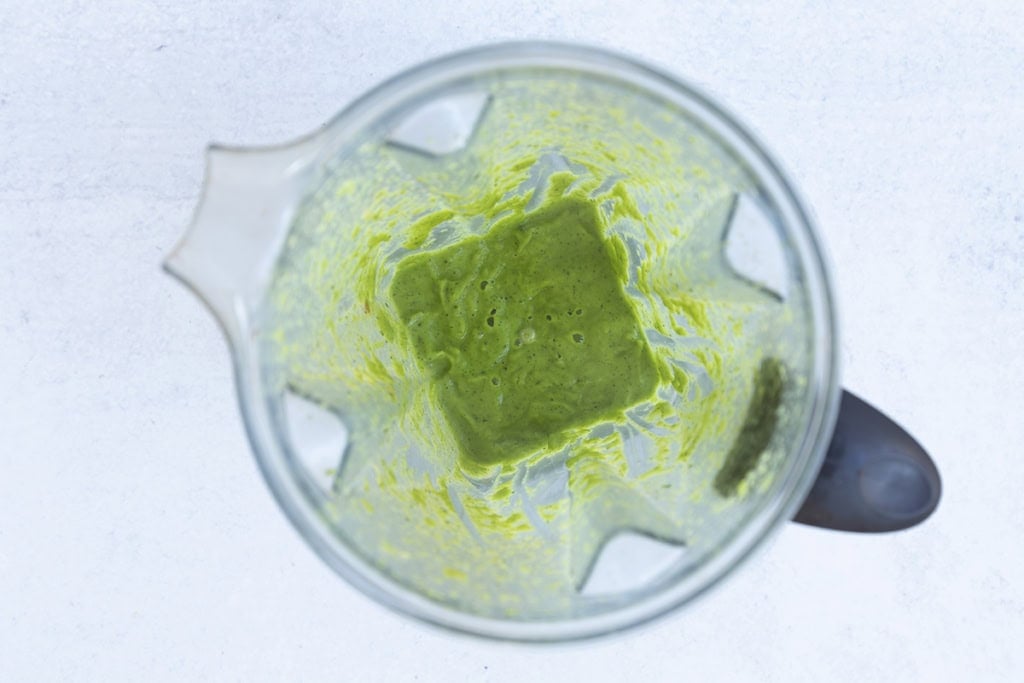zucchini baby food puree in blender.