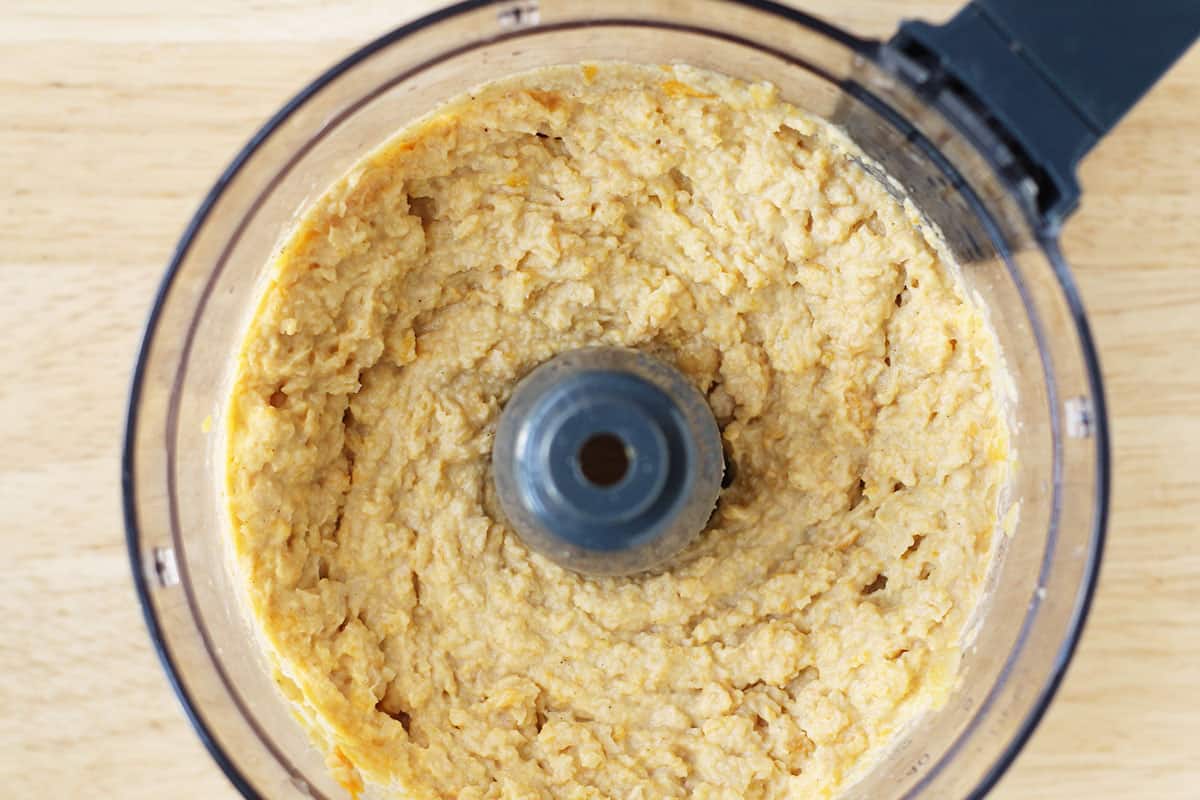 blended butternut squash in food processor.