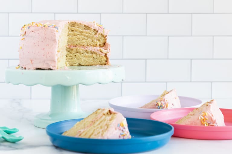 Easy Vanilla Cake (Vegan) - Yummy Toddler Food