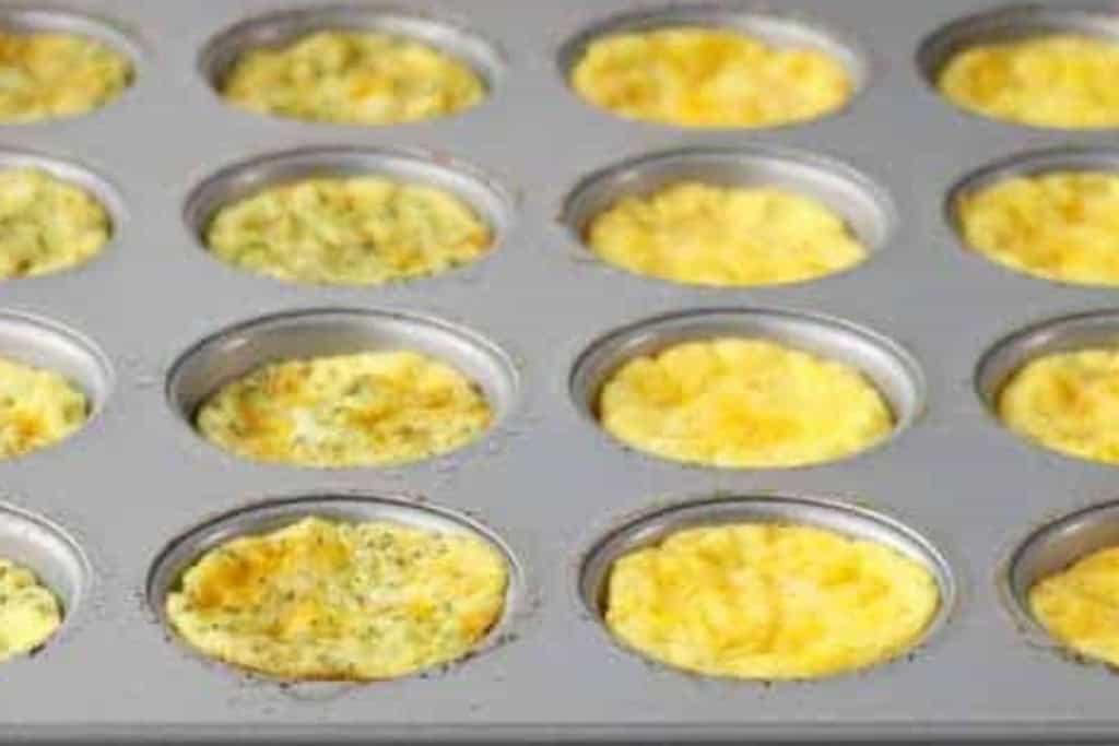 Mini egg muffins in mini muffin pan.
