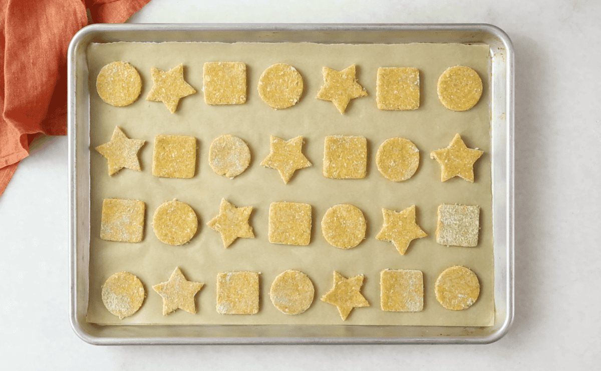 Cheese crackers on baking sheet. 