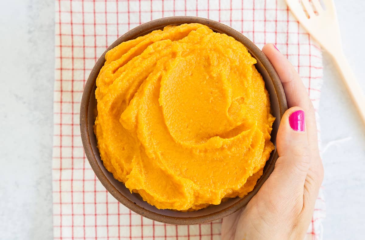bowl of healthy mashed sweet potatoes.