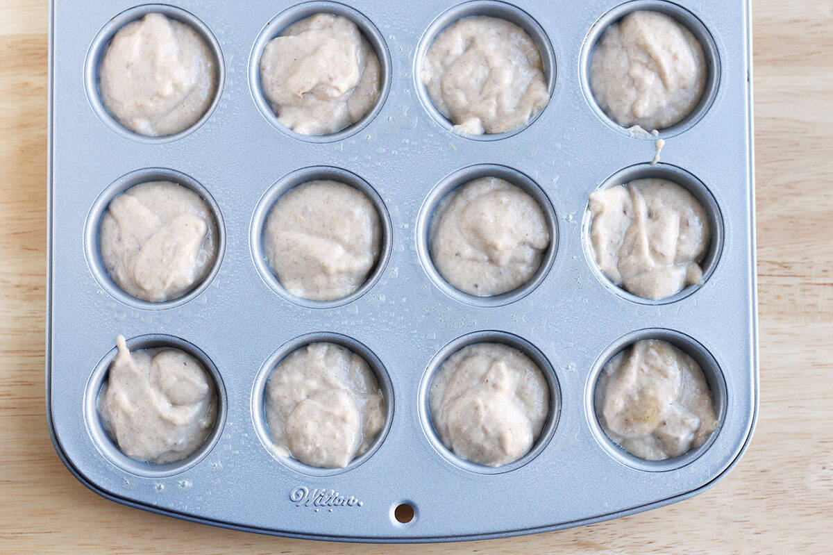 cinnamon muffin batter in pan.