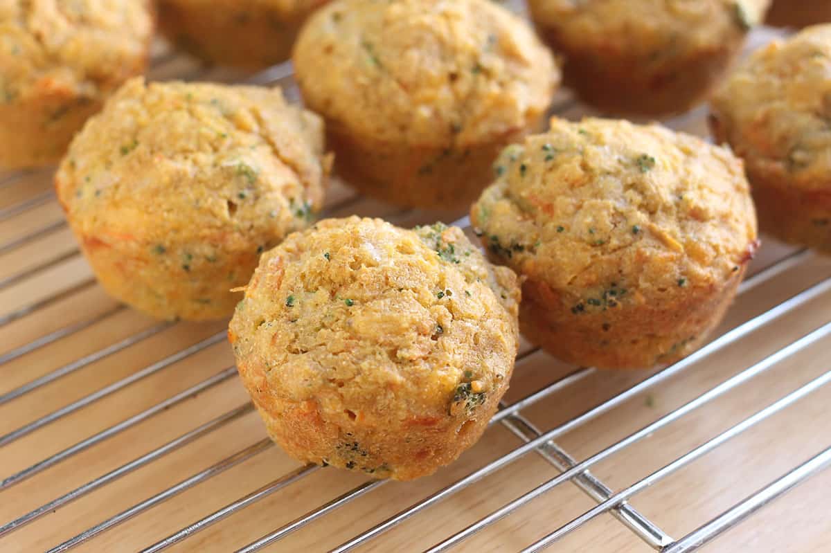 veggie muffins on wire rack.