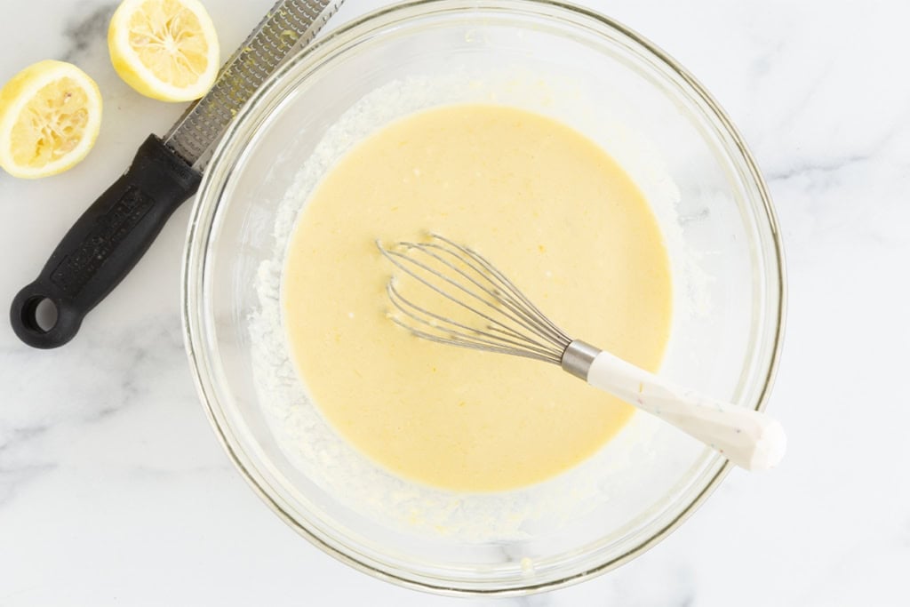 How to make lemon muffins, step 1.