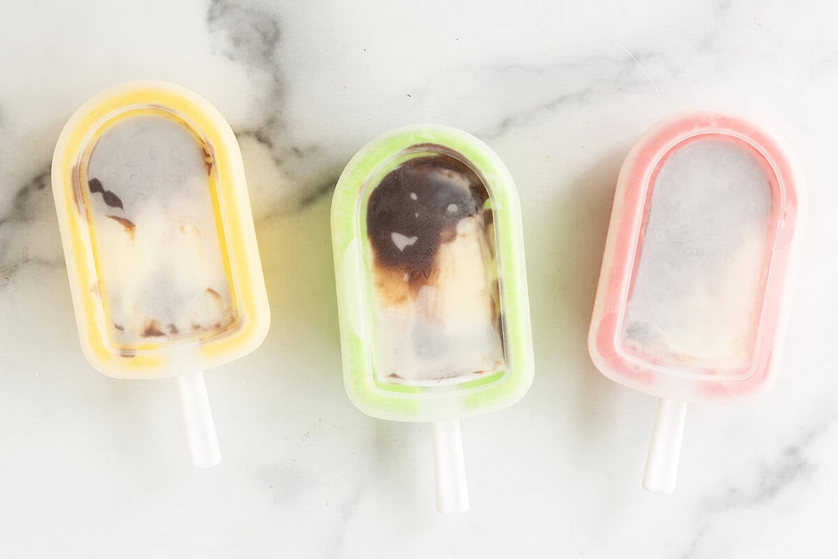 2-Ingredient Pudding Pops - Yummy Toddler Food