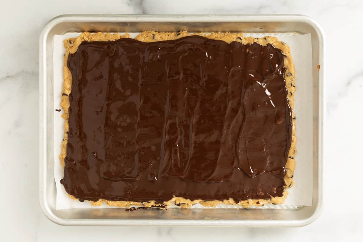 Cookie Dough Bark (Fast & Healthy)
