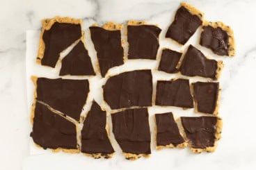 Cookie dough bark broken into pieces.