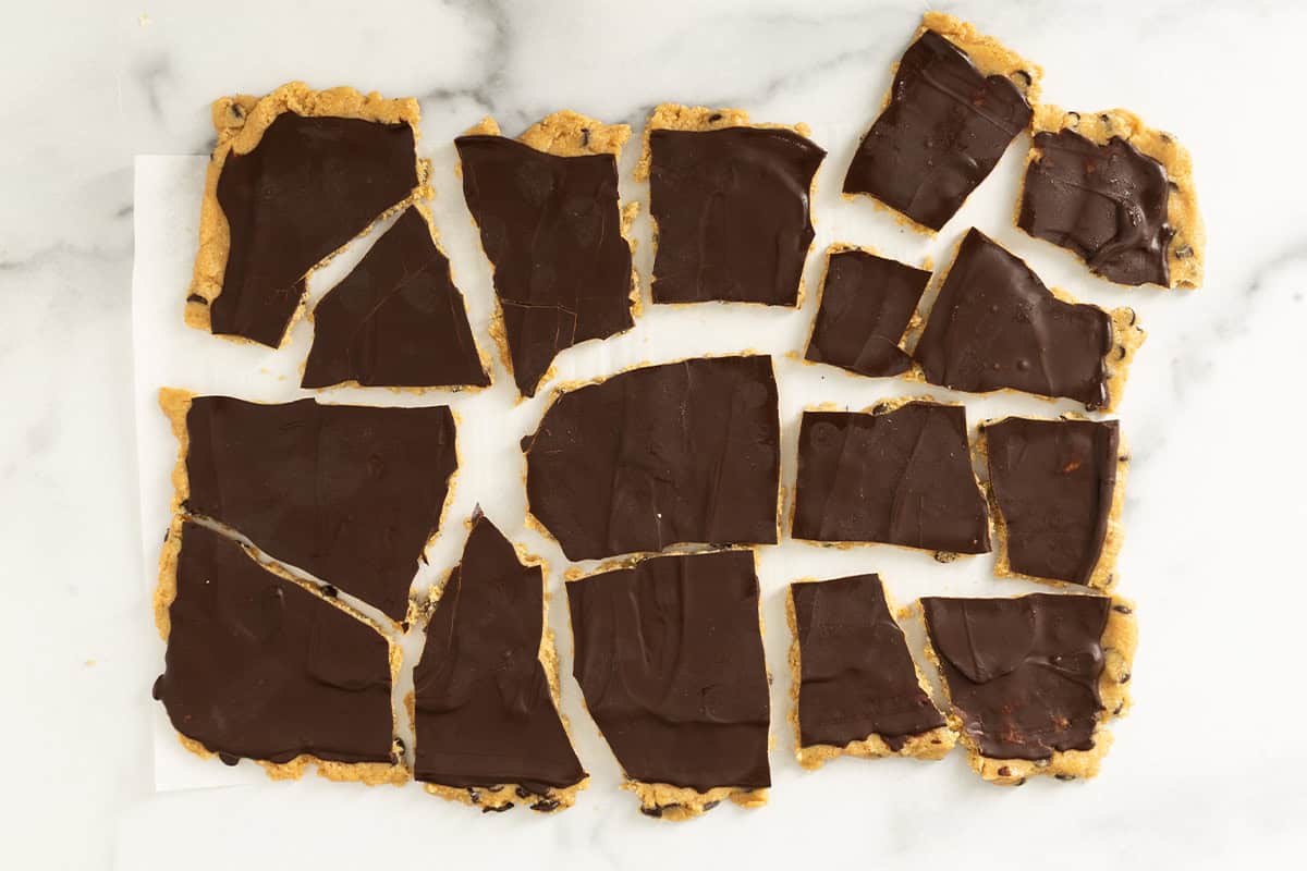 Cookie Dough Bark (Fast & Healthy)