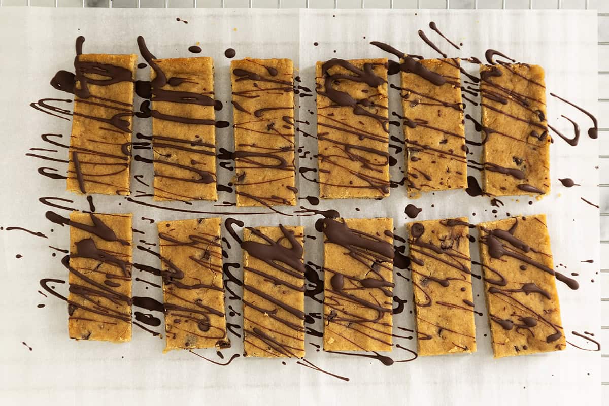 Healthy Snack Bars (Copycat Z Bar)